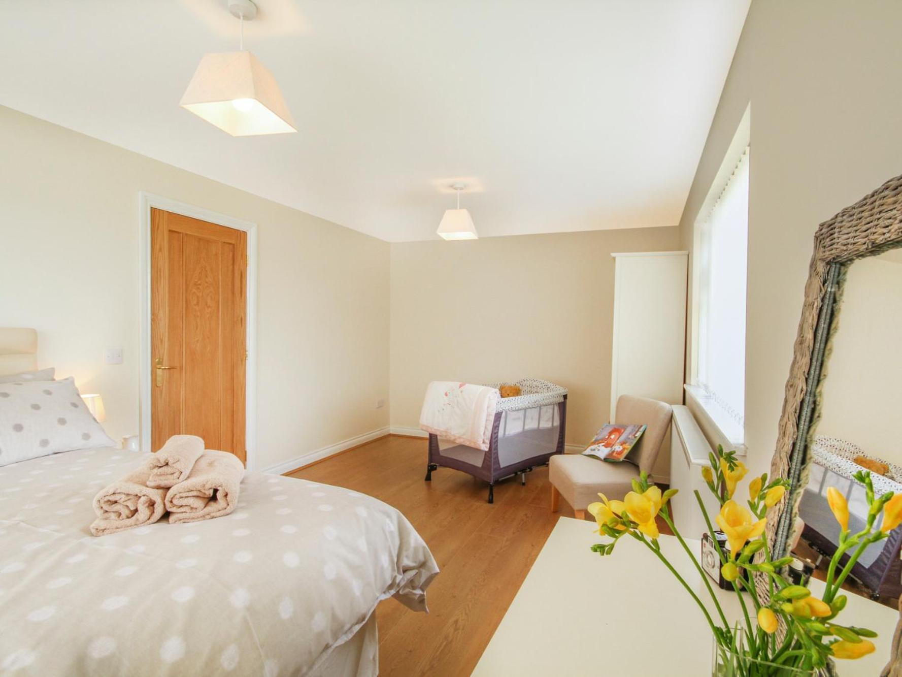 Coed Bolyn Lodge Llanddeiniolen Exteriör bild